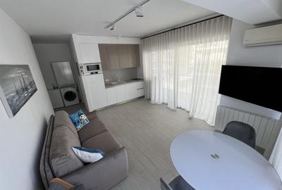 Complex langa plaja - zona Crown Plaza Mamaia - 4