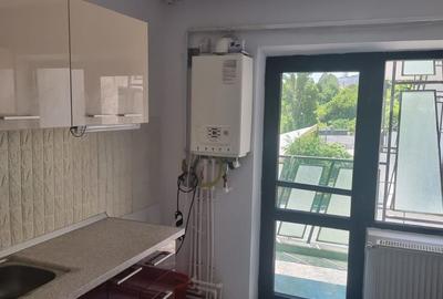 De inchiriat apartament cu 3 camere, zona Garii, etaj 3, 490 euro negociabi - 11