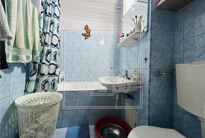 Ap decomandat, cu 2 camere, balcon, etaj 4/8 - M. Viteazu - 5