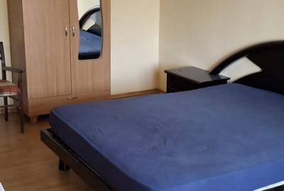 Apartament 2 camere decomandat, zona Scoala 10 etajul 8/8. - 4