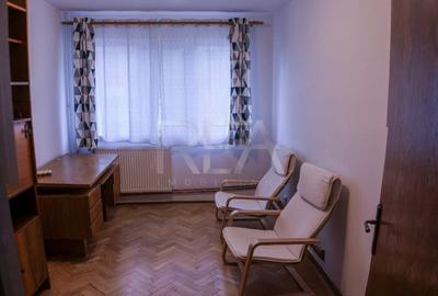 Apartament cu 3 camere semidecomandat, mobilat în Veteranilor