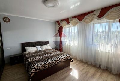 Casă / Vilă cu 4 camere de vânzare în zona Barieră Traian - Galați - 18
