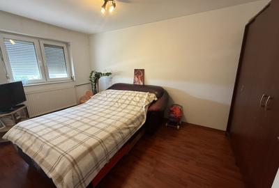 Apartament cu 2 camere semidecomandat, mobilat în Lipovei