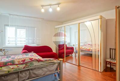 Casă cu 2 apartamente, terasă și garaj, zona Piața Unirii, Brașov - 6