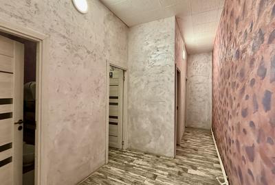 Spatiu comercial 435 mp stradal cu vitrina 36 m chiar pe DN39 Tuzla Costinesti - 2