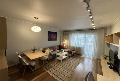 Apartament cu 3 camere decomandat, mobilat în Unirii