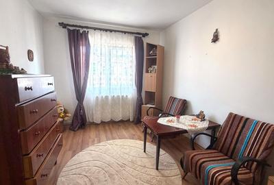 Apartament de vanzare 3 camere Sacele - 7