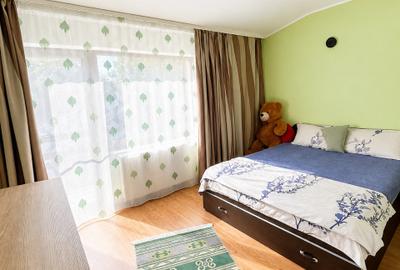 Vilă/ Casă 4 camere/ Andronache/ Cochetă/ Terasă/ Curte/ P+1 - 10