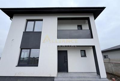 Casa Individuala - 4 camere - 2 bai - 375mp - 3