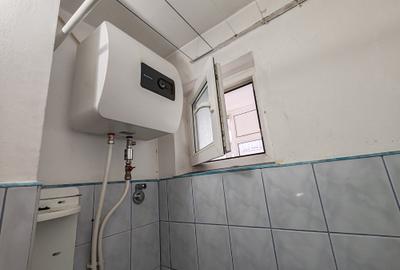 Apartament 3 camere liber la vanzare zona Astra - 14