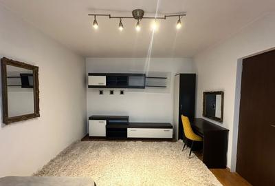 Apartament cu 2 camere decomandat în Tineretului