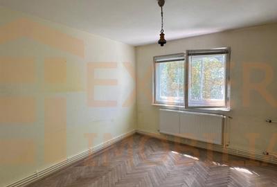 Apartament cu 2 camere decomandat în Tomis Nord