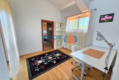 Elegant 2-Bedroom Penthouse Duplex with House-Like Feel - 16