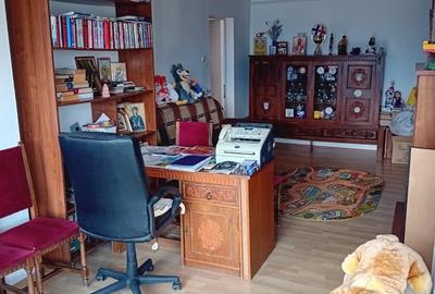 OFERTA DE VANZARE ! Apartament cu 4 camere et 1 pret 160.000 euro - 10