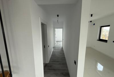 Vilă Premium cu 5 Camere în Tunari | Lângă Cosmopolis & Școala Mark T. - 7