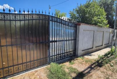 Apartament cu 3 camere semidecomandat în Apollo