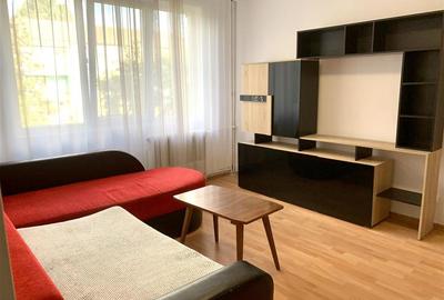 Apartament cu 2 camere semidecomandat în Rogerius