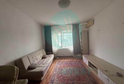 Apartament cu 2 camere decomandat în Basarabia