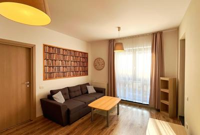 Apartament cu 2 camere decomandat, mobilat în Central