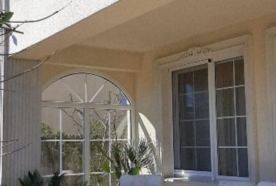 Vila spatioasa,  cu piscina si gradina matura - 4