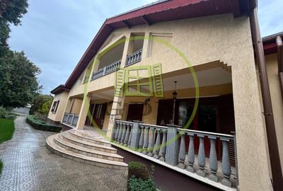 Casă individuală cu 12 camere în Bariera Vâlcii