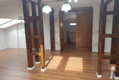 Sisesti-vila eleganta cu finisaje-lux,acces securizat,confort termic sporit,view - 15