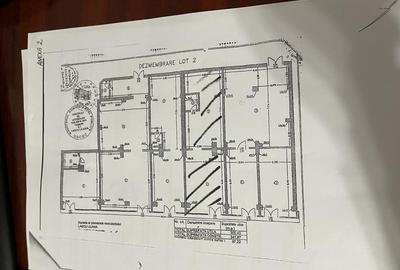 Spațiu comercial de vânzare | 200 mp | Chirie 4000€/lună | Metrou Nicolae Grigor - 1