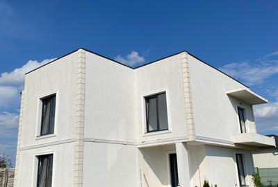 Casă individuală cu 8 camere în Exterior Est
