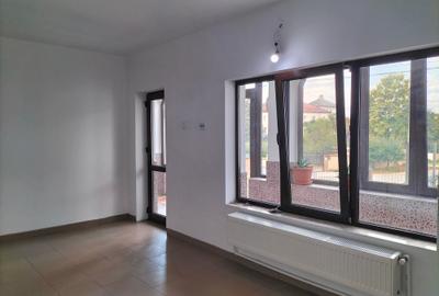 Casă / spațiu comercial - lângă Spitalul Racovița, Mioveni - 6