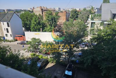 Teren Construcții intravilan de 750 mp, în P-ța Muncii