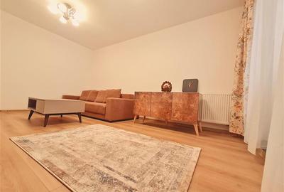 Apartament cu 2 camere decomandat, mobilat în Tractorul