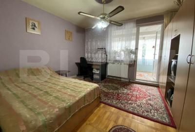 Apartament cu 3 camere decomandat, mobilat în 22 Decembrie