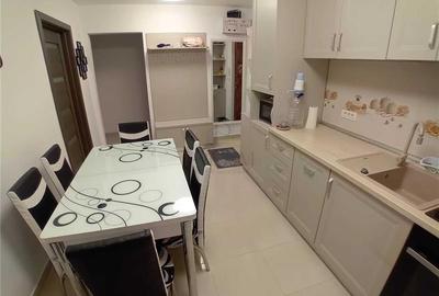 Apartament cu 4 camere decomandat în Șagului