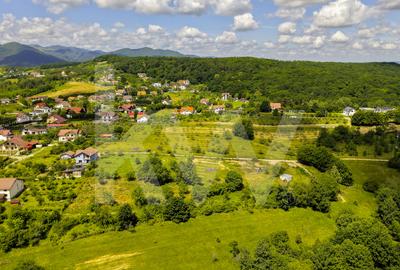 Teren Intravilan 977 mp de Vânzare în Cisnădioara – Locație de Poveste - 11