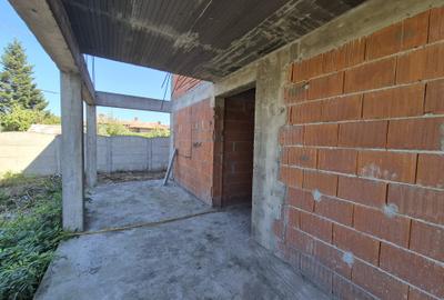 VILA (la roșu) P+1E+M, 265mpu, TEREN 871mp, CHIAJNA-Vlad Țepeș - 9
