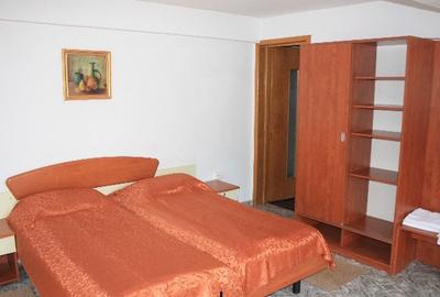 Vila/Hotel/Pensiune , parcare , Busteni , Sinaia - 6