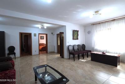 Castelu - Str. Florilor, casa din 2012, teren 737 mp si 106 mp utili - 22