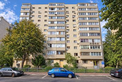 2 camere metrou 1 Decembrie - 1