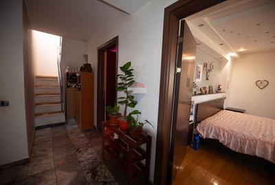 Casa de vanzare 9 camere potential investitie Cornetu teren 1200mp - 24