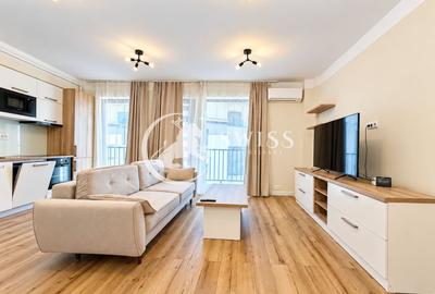 Apartament cu 3 camere semidecomandat, mobilat în Central