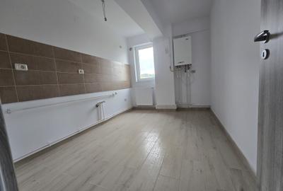 Apartament cu 2 camere decomandat în Bucium