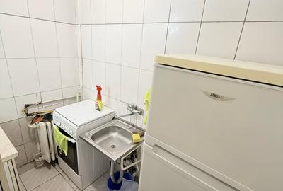 Garsonieră  7 minute Metrou Titan, disponibila imediat - 6