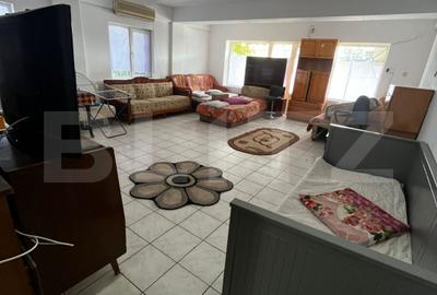 Casă individuală cu 6 camere în Exterior Nord