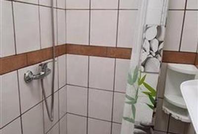 Garsoniera renovata de inchiriat | Centru Brasov | Termen lung - 6