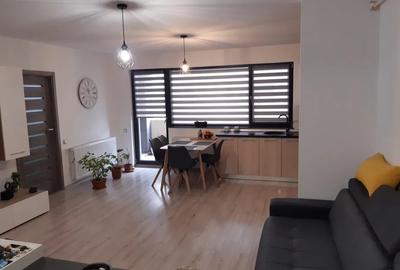 Apartament 2 camere , 58mp , ETAJ INTERMEDIAR , zona Catanelor-Porii!!! - 2