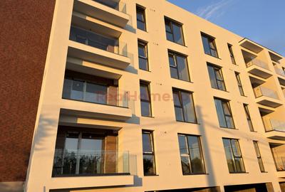 Apartament cu 3 camere decomandat în 1 Decembrie 1918