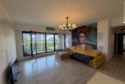 Apartament cu 3 camere decomandat, mobilat în Central