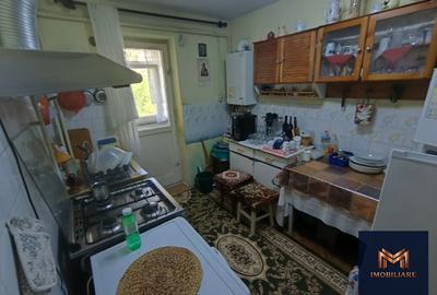 Apartament 3 camere SD etaj intermediar zona Primaverii_Scoala 7 - 7