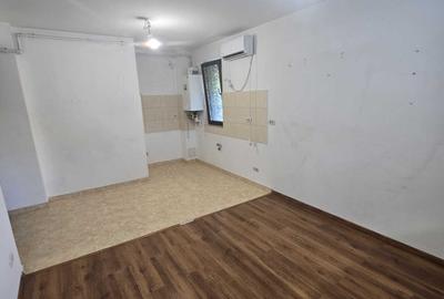 2 camere, S33mp, parter, nemobilat, centrala, parcare, metrou Pacii, semistradal - 1