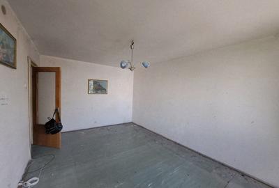 Apartament 3 cam. dec - Drumul Taberei–Valea Ialomiței - etaj 3 - bloc anvelopat - 3